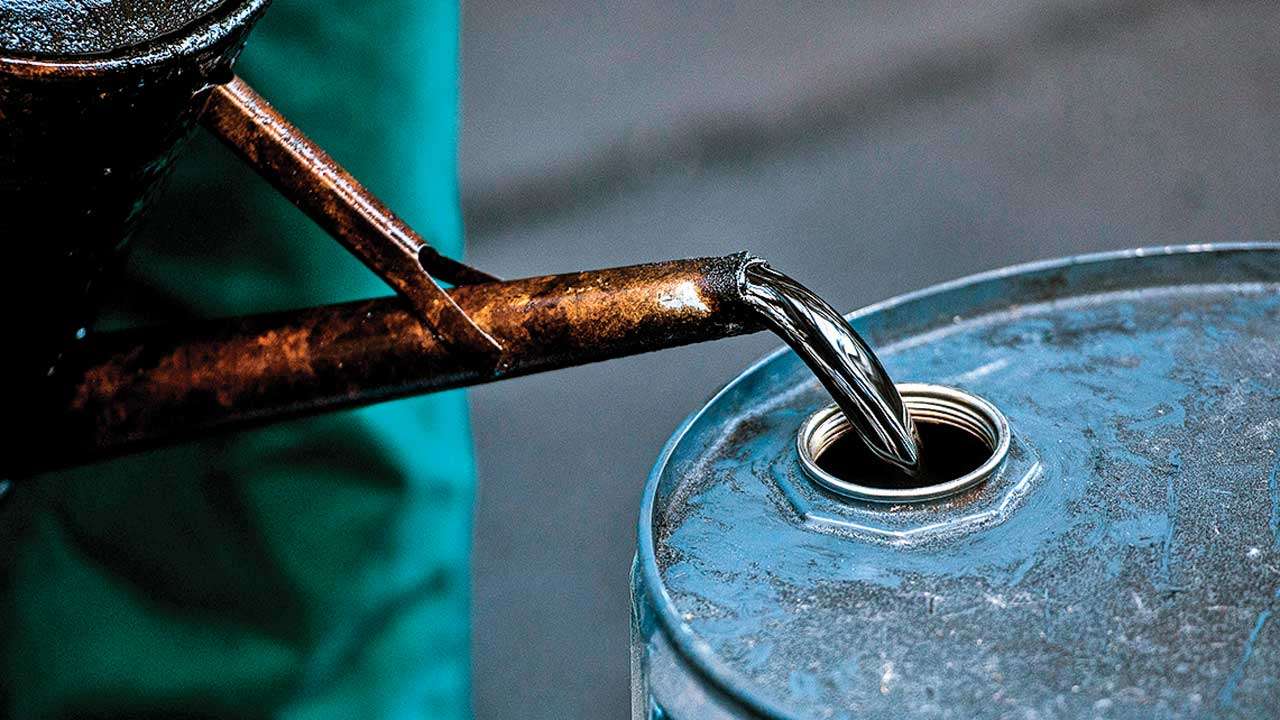 Petrolio in forte ripresa dopo un inizio preoccupante