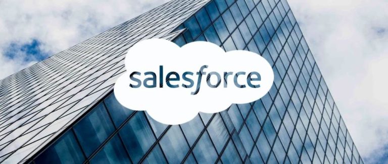 Loghi Salesforce e Tableau