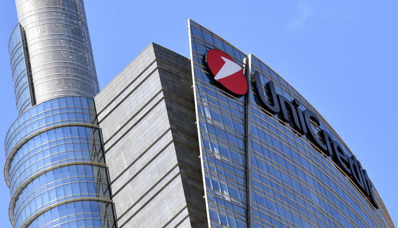 Unicredit sale nonostante la crisi dell’economia italiana