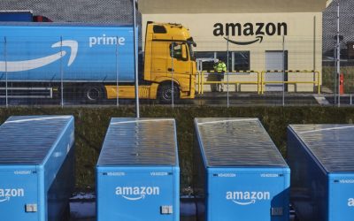 Amazon lancia i camion di grossa taglia per le consegne, come UPS e FedEx