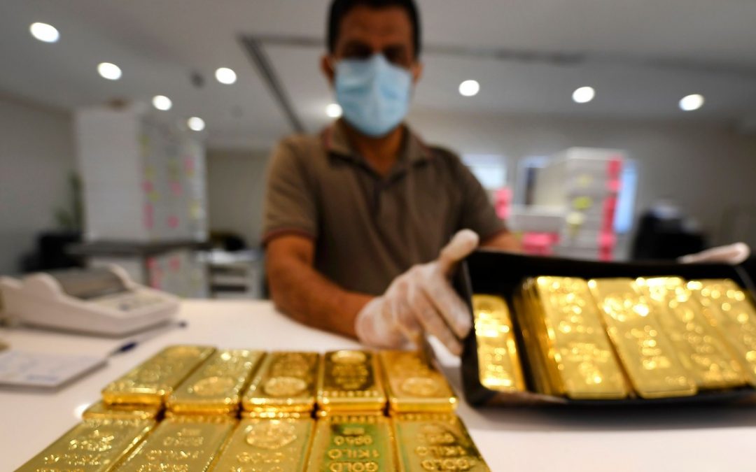 Prezzo Oro supera $ 1,800 e raggiunge il livello più alto dal 2011