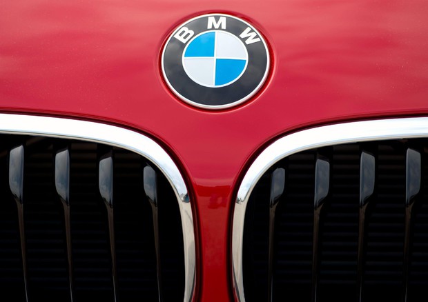 BMW perde quasi 700 milioni di euro a causa del lockdown