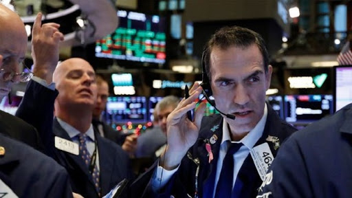 Mercato azionario a livelli record: come può accadere durante una crisi economica?