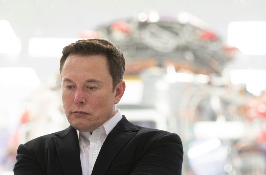 Azioni Tesla, bruciati già 7,4 miliardi di dollari