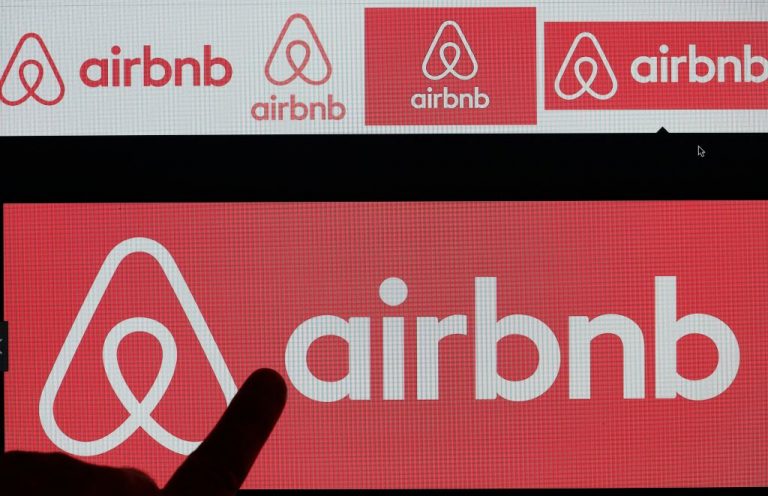 Airbnb IPO