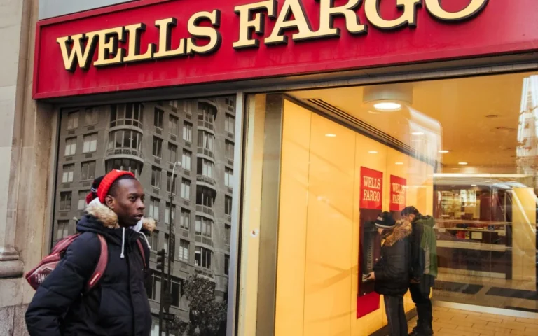 Azioni Wells Fargo ai massimi di 1 anno il rally può continuare