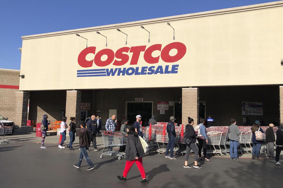 Costco offre agli investitori un aumento del dividendo del 13%