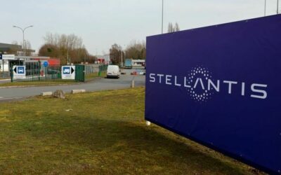 Stellantis investe in Italia: possibile apertura di una fabbrica di batterie