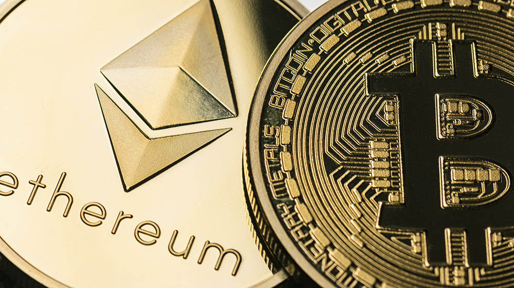 Bitcoin, analisti di nuovo rialzisti: token in rilancio durante la sessione asiatica