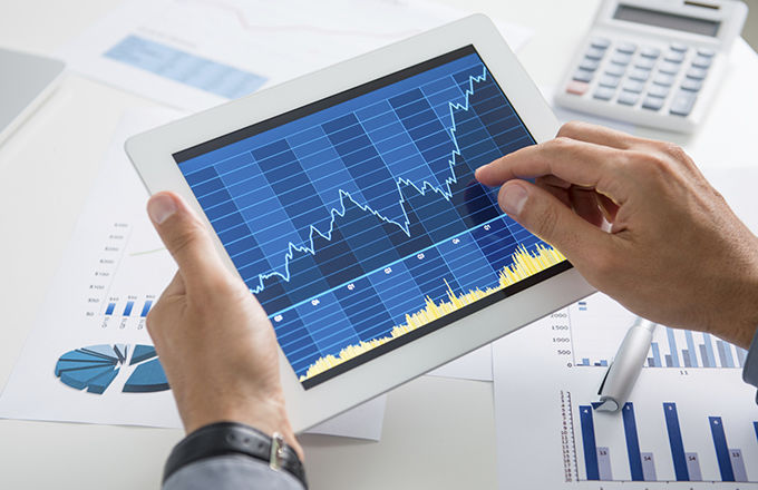 Trading online, le 2 migliori azioni tech su cui investire a Luglio